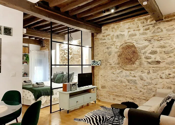Lofts Amantes De Toledo- Loft Alcazar 托萊多